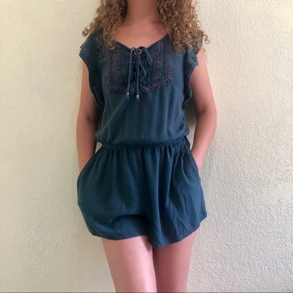 American Eagle romper - Picture 4 of 8